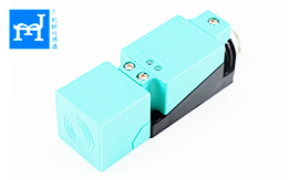 Q40模擬量電流輸出 出線式接近開關